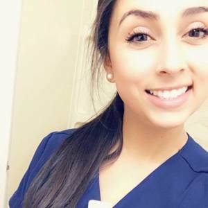 Meet your Posher, Kayla